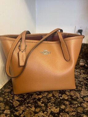 Coach Small City Tote bag